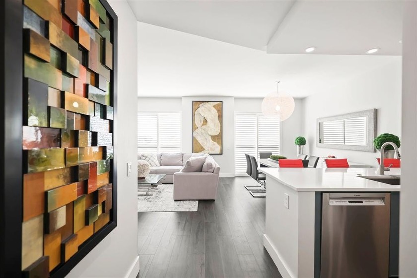 A MUST SEE! Move right in to this tastefully renovated and extra - Beach Condo for sale in Wilton Manors, Florida on Beachhouse.com