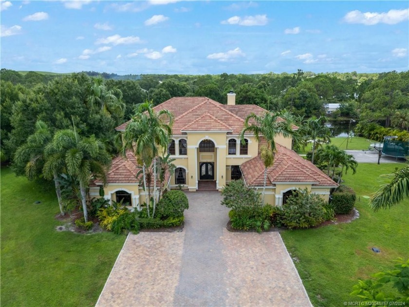 Magnificent 5 BR 5 BA lakefront dream home! As you enter the - Beach Home for sale in Palm City, Florida on Beachhouse.com