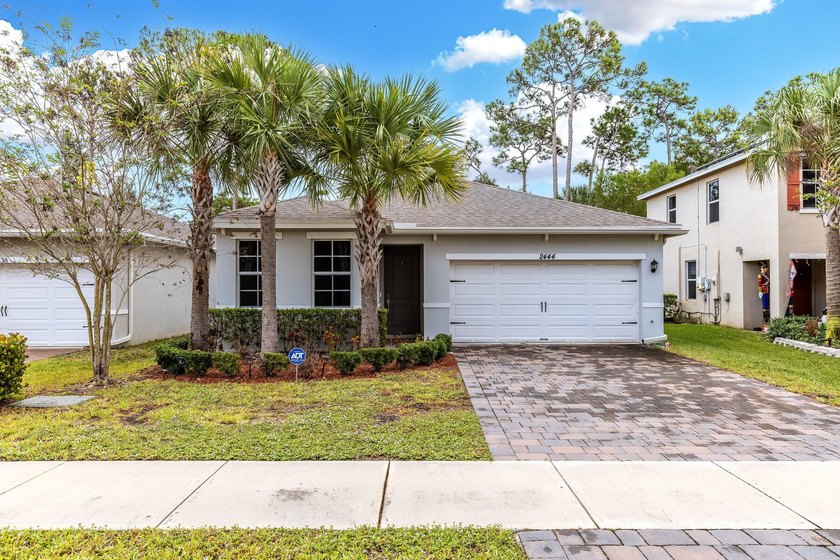 This modern 2020 single-story home is nestled in the charming - Beach Home for sale in West Palm Beach, Florida on Beachhouse.com