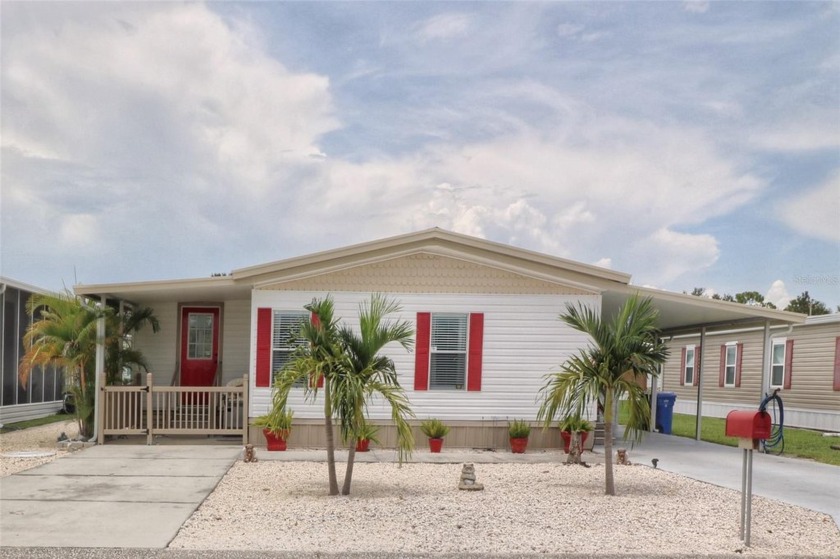 You shouldn't miss this beautifully UPDATED home in Apollo Beach - Beach Home for sale in Apollo Beach, Florida on Beachhouse.com