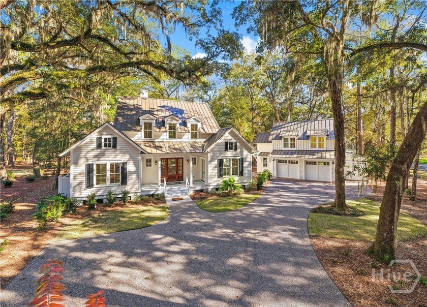 Now Complete and Move-In Ready! This stunning, newly constructed - Beach Home for sale in Richmond Hill, Georgia on Beachhouse.com