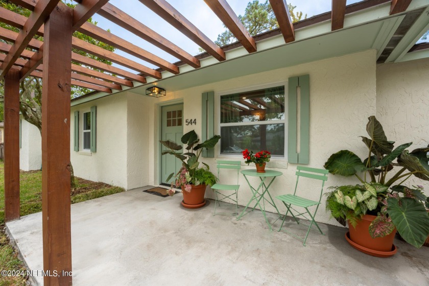 OPEN HOUSE SUN. NOV 3; 1PM-3PM.
BEAUTIFULLY Remodeled, Concrete - Beach Home for sale in Atlantic Beach, Florida on Beachhouse.com