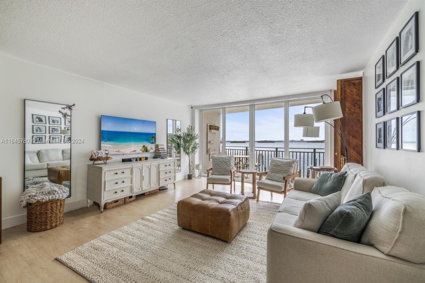 Get ready to wake up to stunning sunrises every morning in this - Beach Condo for sale in Miami, Florida on Beachhouse.com