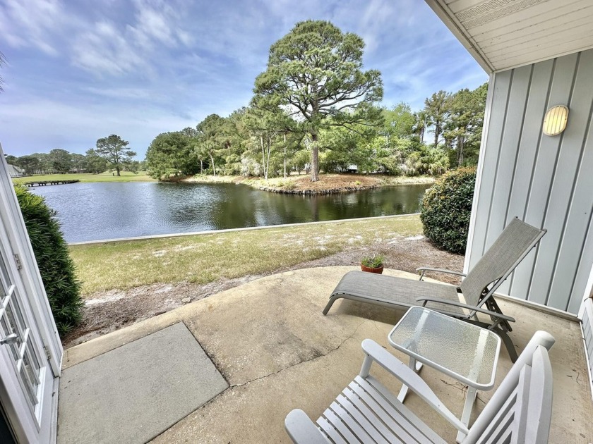 Wonderfull single family cottage with great view of lake and the - Beach Condo for sale in Miramar Beach, Florida on Beachhouse.com