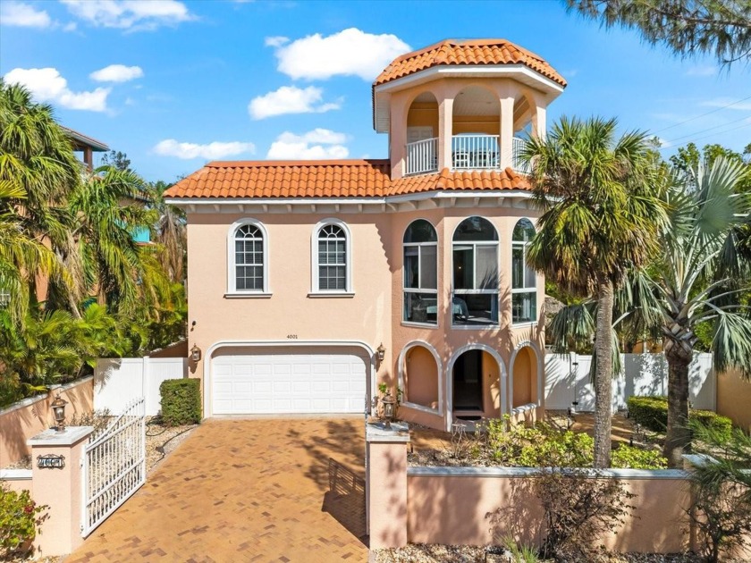 Check out *Calico*on Holmes Beach! A very successful vacation - Beach Home for sale in Holmes Beach, Florida on Beachhouse.com