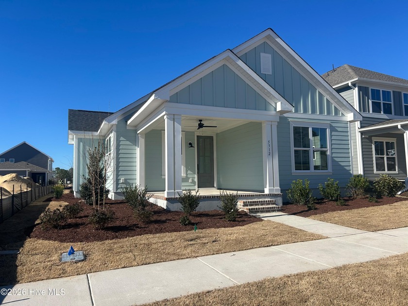 The Clay, built by New Leaf Builders, is a thoughtfully designed - Beach Home for sale in Wilmington, North Carolina on Beachhouse.com