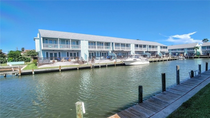 Beautiful updated condo. Fully furnished and ready to go - Beach Condo for sale in Rockport, Texas on Beachhouse.com