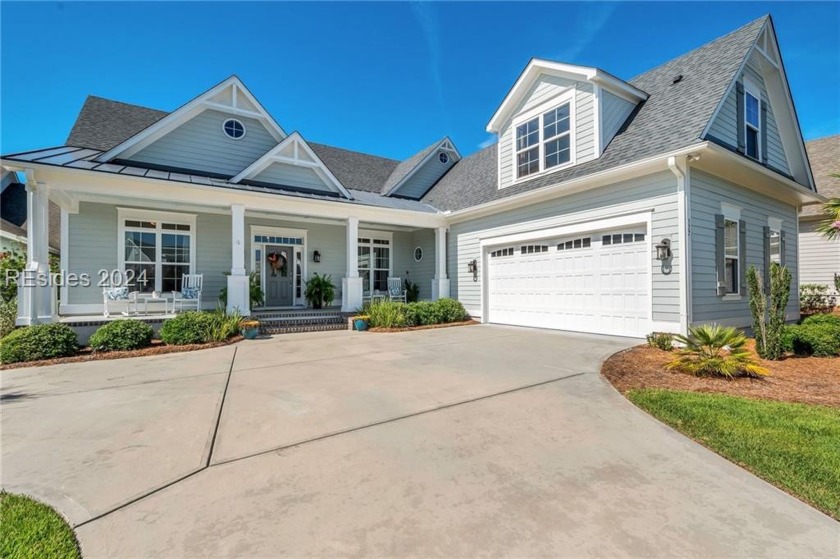 Fantastic lakefront home in the highly desirable Hampton Lake - Beach Home for sale in Bluffton, South Carolina on Beachhouse.com