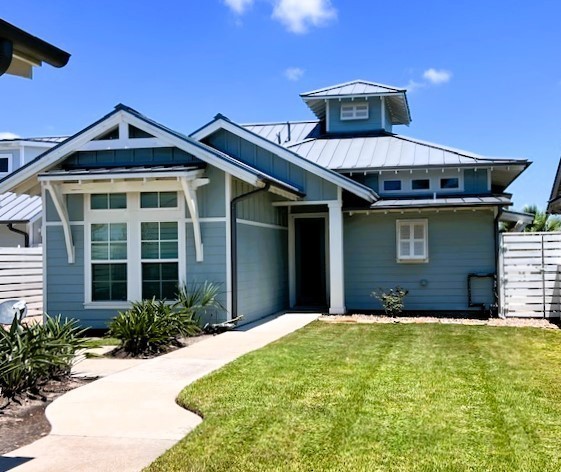 With its soaring ceilings and coastal touches, this lovely - Beach Home for sale in Rockport, Texas on Beachhouse.com