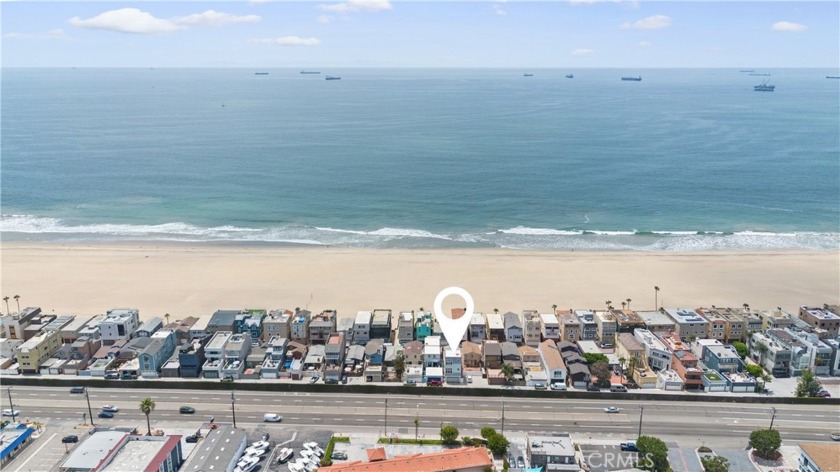 The Beach is calling.  Sand, water and Beach is just one home - Beach Home for sale in Surfside, California on Beachhouse.com