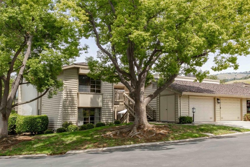 Welcome to resort-style living in the 55+ community of The - Beach Condo for sale in San Jose, California on Beachhouse.com