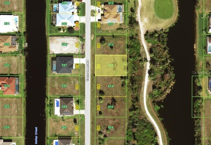 Vacant residential lot offering an excellent opportunity for new - Beach Lot for sale in Rotonda West, Florida on Beachhouse.com