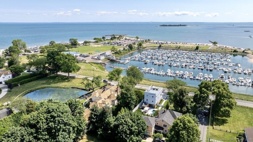 When Location, Luxury and a Priceless Lifestyle matter - Beach Home for sale in Westport, Connecticut on Beachhouse.com