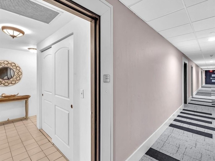 Move in ready with opportunities for your personal touch - Beach Condo for sale in Fort Lauderdale, Florida on Beachhouse.com