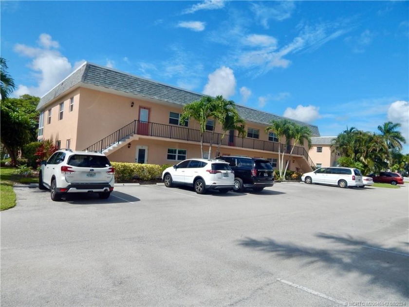 Amazing, Upgraded, 2 Bedroom, 2 Bath, 1,078 Sq Ft 2nd Floor - Beach Condo for sale in Stuart, Florida on Beachhouse.com