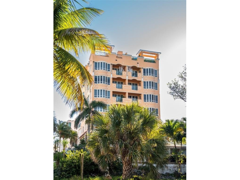Gorgeous  2,200 SF condo only steps to the beach!  Two bedrooms - Beach Condo for sale in Pompano Beach, Florida on Beachhouse.com