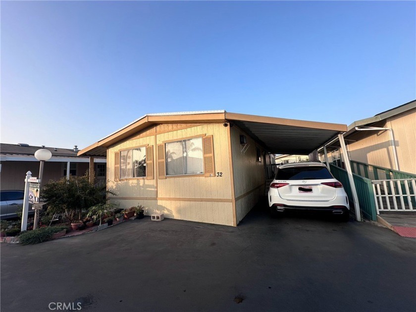 Great starter home or Perfect for a small family. Welcome to - Beach Home for sale in Garden Grove, California on Beachhouse.com