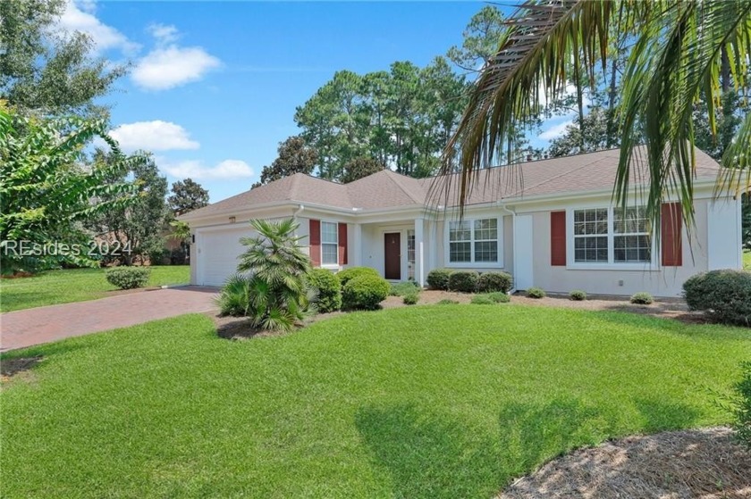 Located in the desirable Sun City Hilton Head Community, this - Beach Home for sale in Bluffton, South Carolina on Beachhouse.com