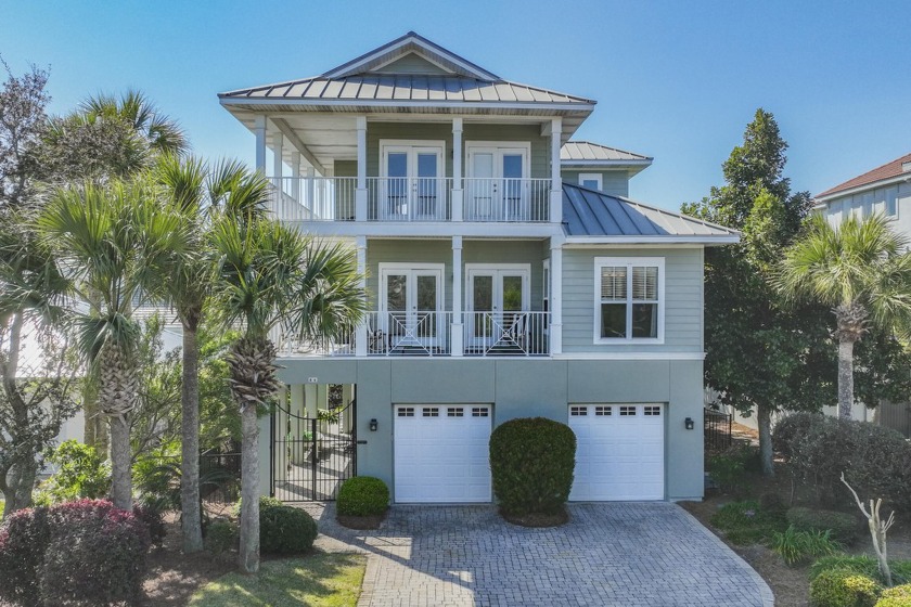 Welcome to your luxurious coastal getaway! Nestled in the - Beach Home for sale in Destin, Florida on Beachhouse.com