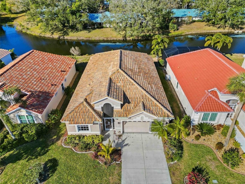 3 BEDROOM/2 BATH HOME IN DESIRABLE GATED COMMUNITY: Priced to - Beach Home for sale in Venice, Florida on Beachhouse.com