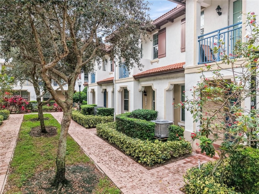 This truly turnkey home in a beautifully maintained gated - Beach Townhome/Townhouse for sale in Miramar, Florida on Beachhouse.com