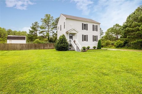 This beautifully remodeled home with all work being done in 2023 - Beach Home for sale in Poquoson, Virginia on Beachhouse.com