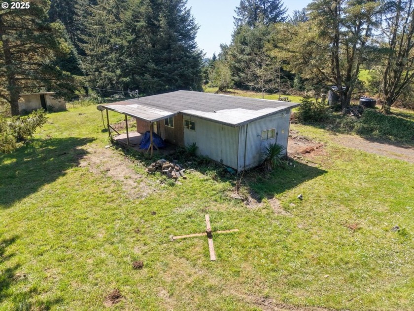 This remarkable 7.44-acre parcel offers sweeping valley views - Beach Home for sale in Coos Bay, Oregon on Beachhouse.com
