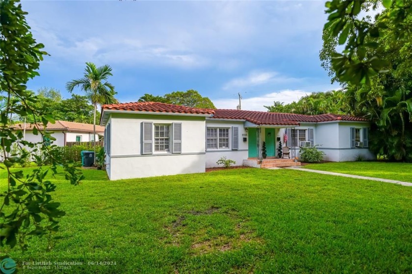 Location, location, location!!!. Duplex on a Large Corner lot - - Beach Lot for sale in Biscayne Park, Florida on Beachhouse.com