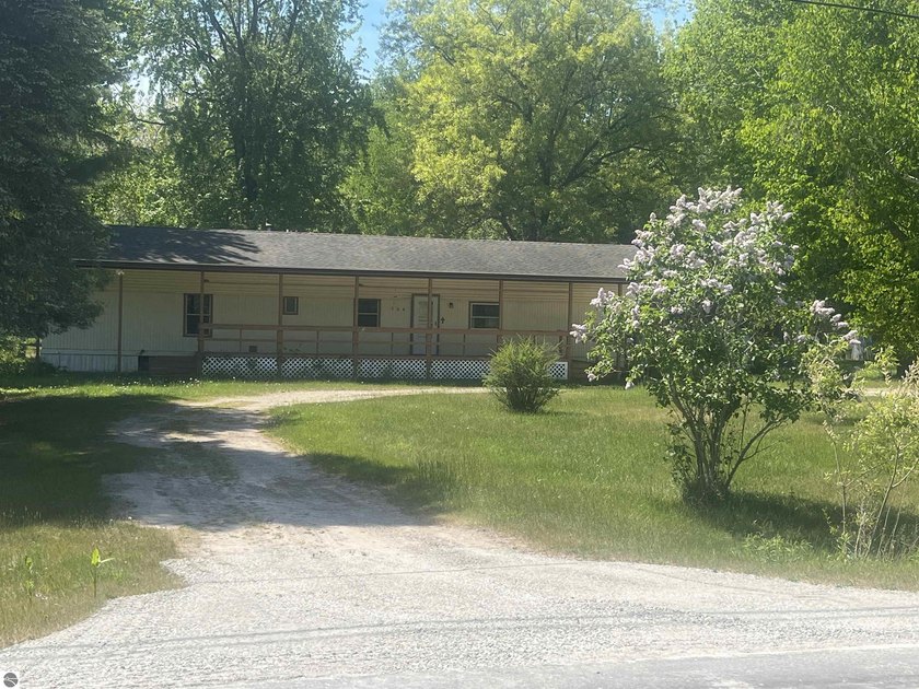 If you're looking for a country property with potential, this - Beach Home for sale in Au Gres, Michigan on Beachhouse.com