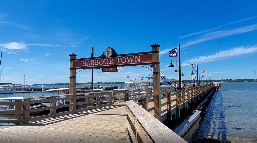 823 Ketch Court - Sea Pines Townhouse in Harbourtown-Quick walk - Beach Vacation Rentals in Hilton Head Island, South Carolina on Beachhouse.com