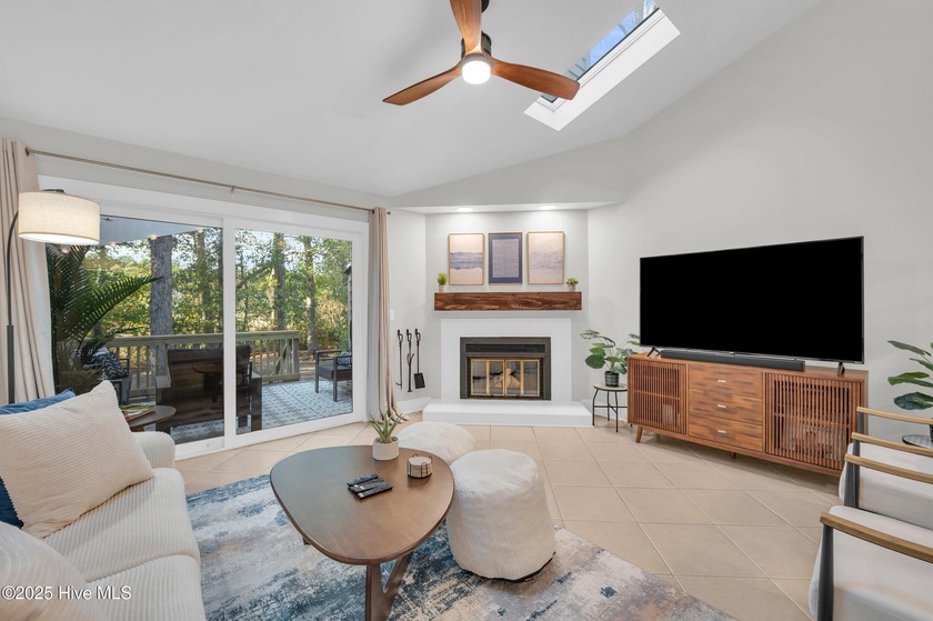 Located in the desirable Caneel Cove community, this beautifully - Beach Townhome/Townhouse for sale in Wilmington, North Carolina on Beachhouse.com