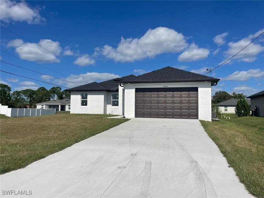 Charming New Construction Home - 3 Bedrooms, 2 Bathrooms - - Beach Home for sale in Lehigh Acres, Florida on Beachhouse.com