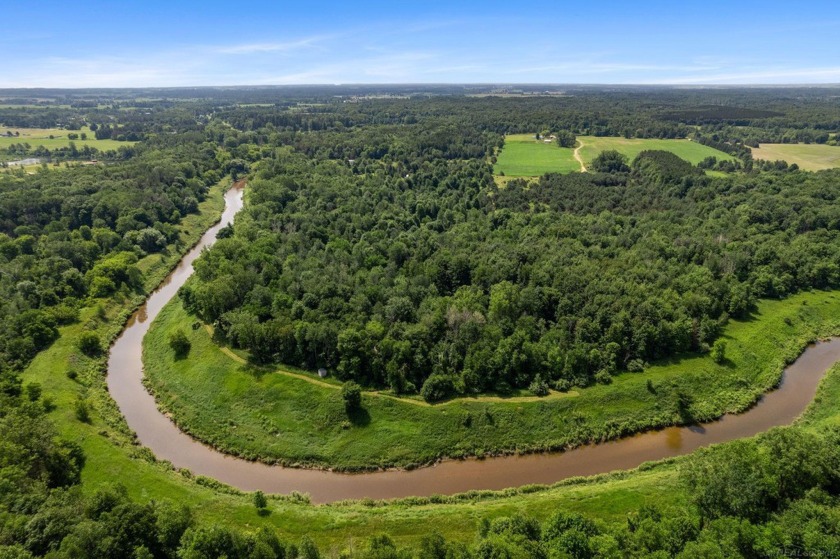 Seize the opportunity to own this exceptional 15.27-acre hunting - Beach Acreage for sale in Carsonville, Michigan on Beachhouse.com