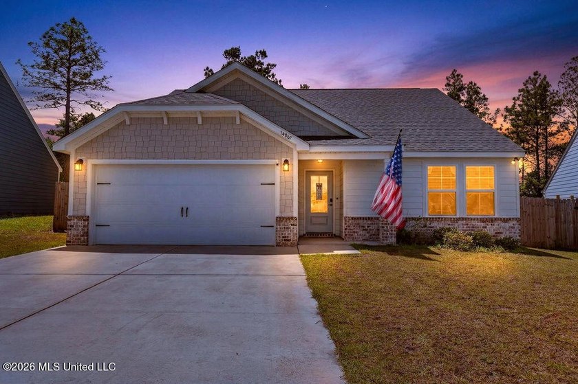 One of the largest fully fenced backyards in the neighborhood - Beach Home for sale in Gulfport, Mississippi on Beachhouse.com