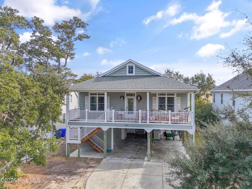 This beautiful 2015 home is designed for gathering, flexibility - Beach Home for sale in Oak Island, North Carolina on Beachhouse.com