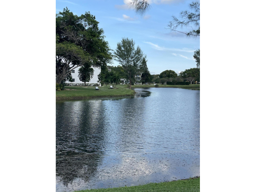 Beautiful 1/1.5 CORNER unit with a GORGEOUS WATER VIEW on the - Beach Condo for sale in Deerfield Beach, Florida on Beachhouse.com