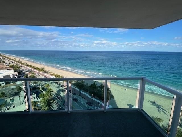Park Tower apt 12A is across the street from the beach on AIA - Beach Condo for sale in Fort Lauderdale, Florida on Beachhouse.com