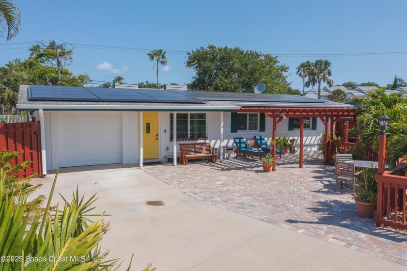 Don't miss out on this charming single-family home located in a - Beach Home for sale in Cape Canaveral, Florida on Beachhouse.com