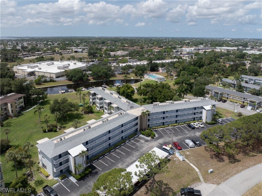 Completely Turnkey Condo! One of only a few units that has 2 - Beach Condo for sale in North Fort Myers, Florida on Beachhouse.com