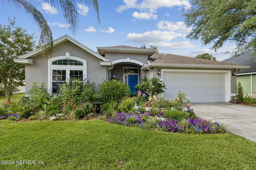 Beautifully maintained and well updated, this inviting home - Beach Home for sale in Jacksonville, Florida on Beachhouse.com