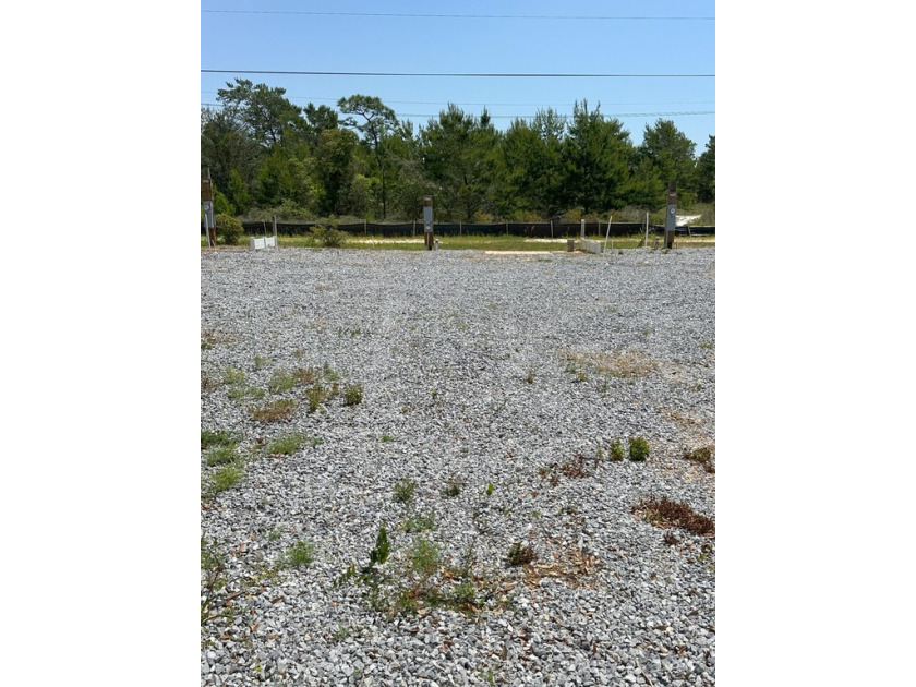 Great investment opportunity in Gulf Breeze (Midway).All - Beach Lot for sale in Gulf Breeze, Florida on Beachhouse.com