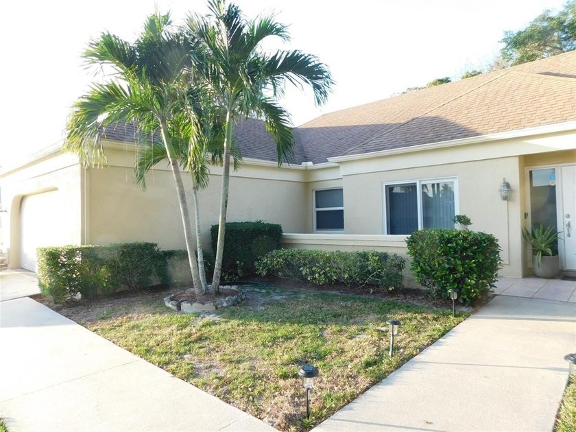 Welcome to this beautifully renovated 3-bedroom, 2-bathroom home - Beach Home for sale in Boynton Beach, Florida on Beachhouse.com