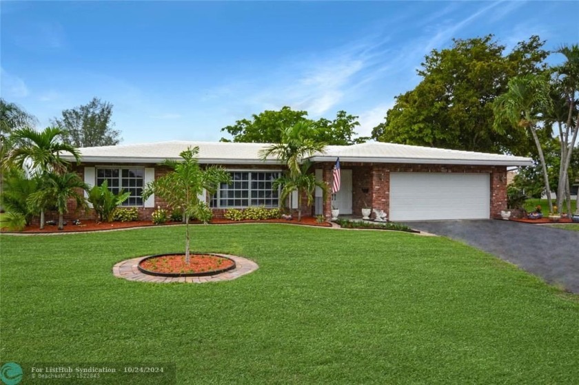 Beautiful 4 bedroom, 2 1/2 bath Home! Completely remodeled! - Beach Home for sale in Coral Springs, Florida on Beachhouse.com