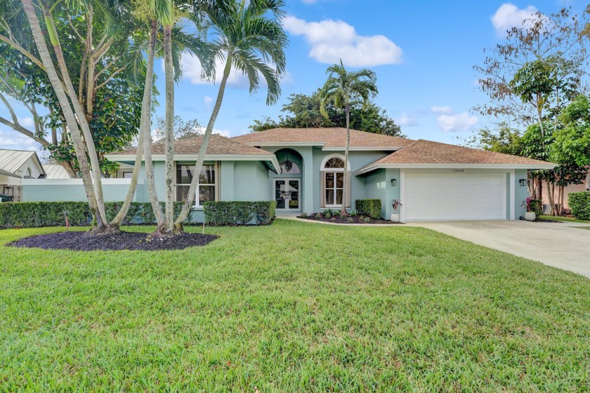 Welcome to your dream home in the heart of Wellington with no - Beach Home for sale in Wellington, Florida on Beachhouse.com