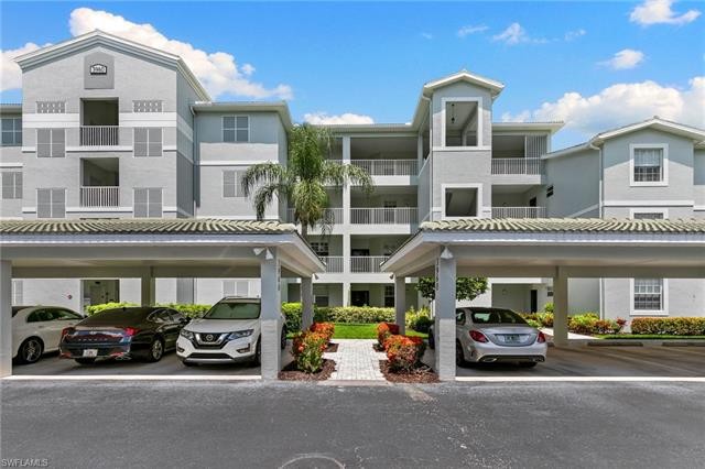 Welcome to your dream golfer's retreat! Ride the elevator up to - Beach Condo for sale in Naples, Florida on Beachhouse.com