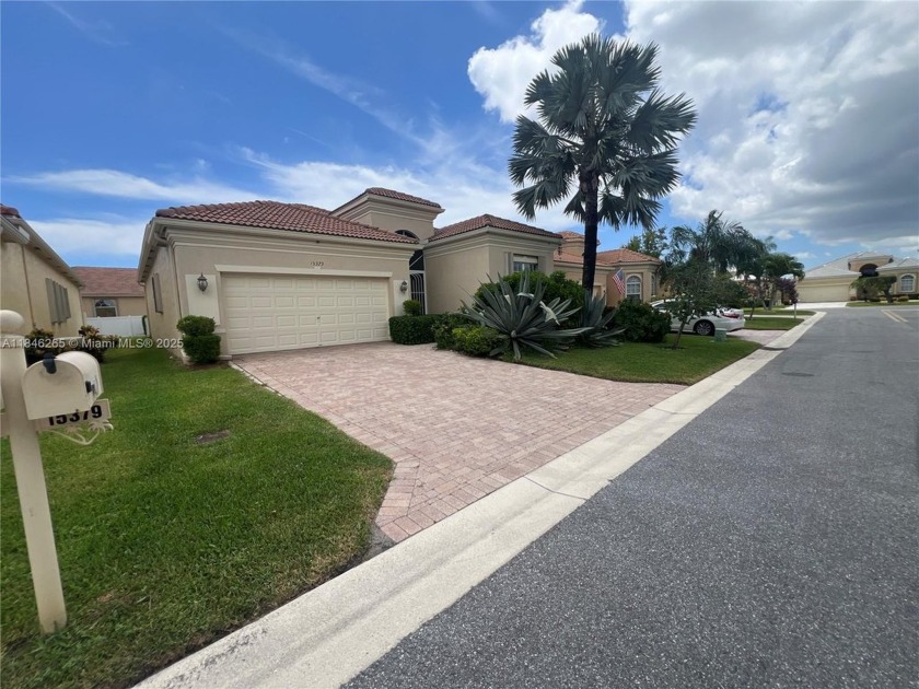 Significant Price Improvement! This beautifully maintained home - Beach Home for sale in Delray Beach, Florida on Beachhouse.com