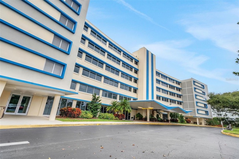 Completely remodeled and move-in ready, condo delivers fresh - Beach Condo for sale in Daytona Beach, Florida on Beachhouse.com