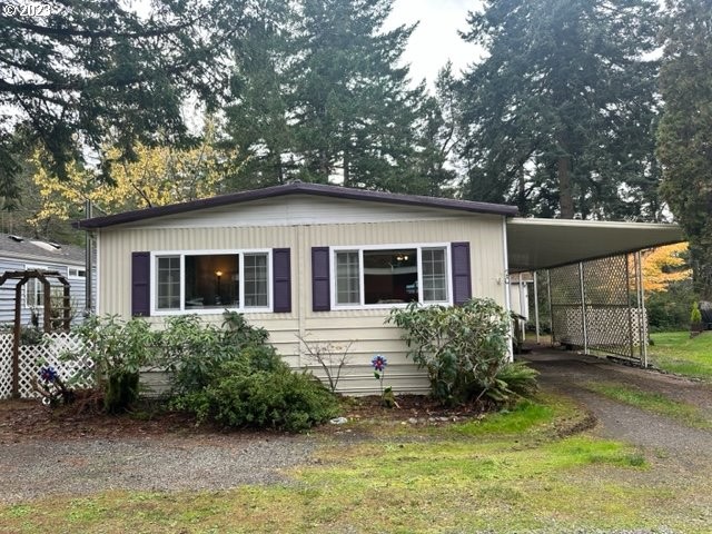 Wonderful home in the Mercer Lake Resort RV Park with 2 bedrooms - Beach Home for sale in Florence, Oregon on Beachhouse.com