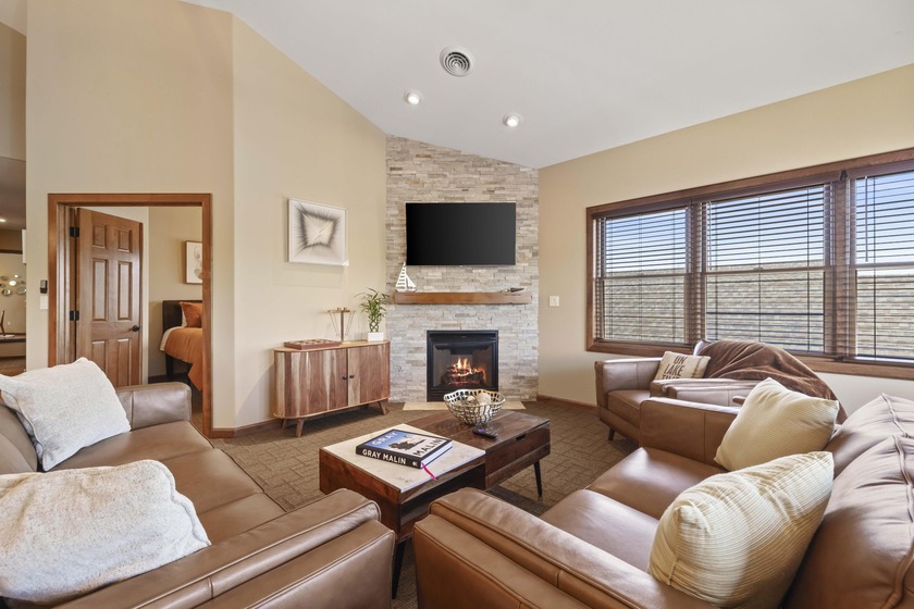 Stunningly stylish, this riverfront corner unit dreams of being - Beach Condo for sale in Sheboygan, Wisconsin on Beachhouse.com