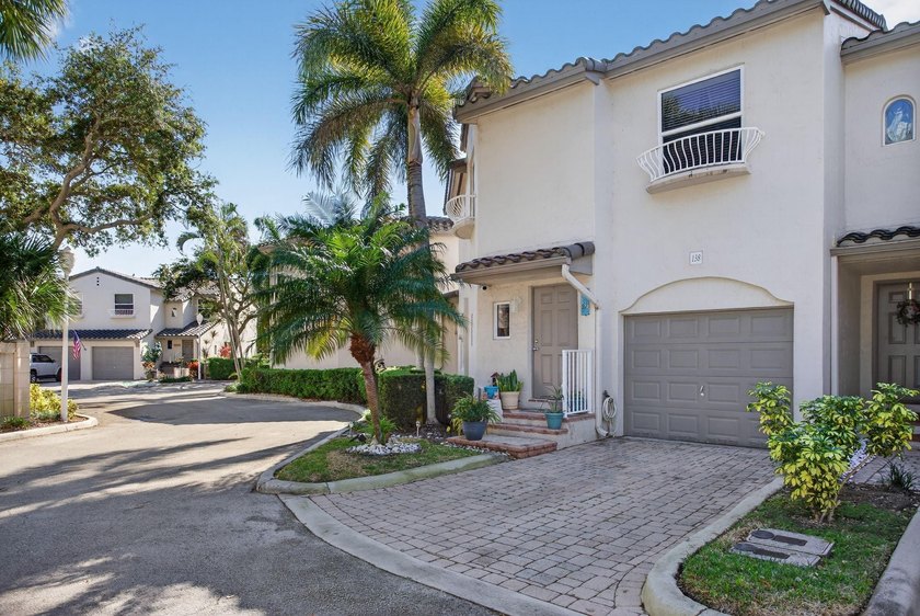 Live the Lauderdale-By-The-Sea lifestyle with BEACH access just - Beach Townhome/Townhouse for sale in Lauderdale BY The Sea, Florida on Beachhouse.com